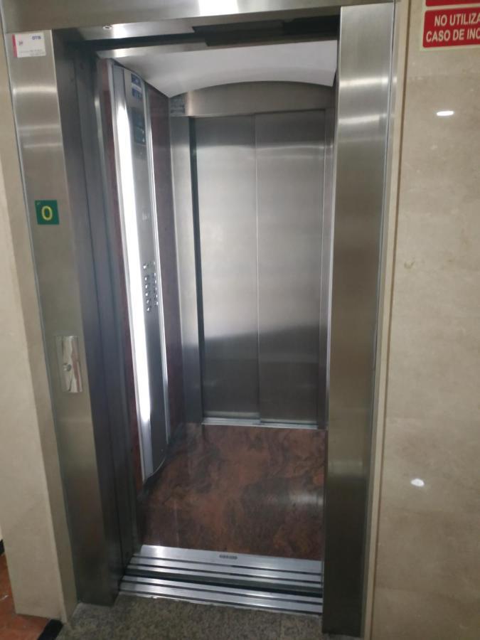 Apartamento Edificio Plaza Gran Via Salamanca Esterno foto